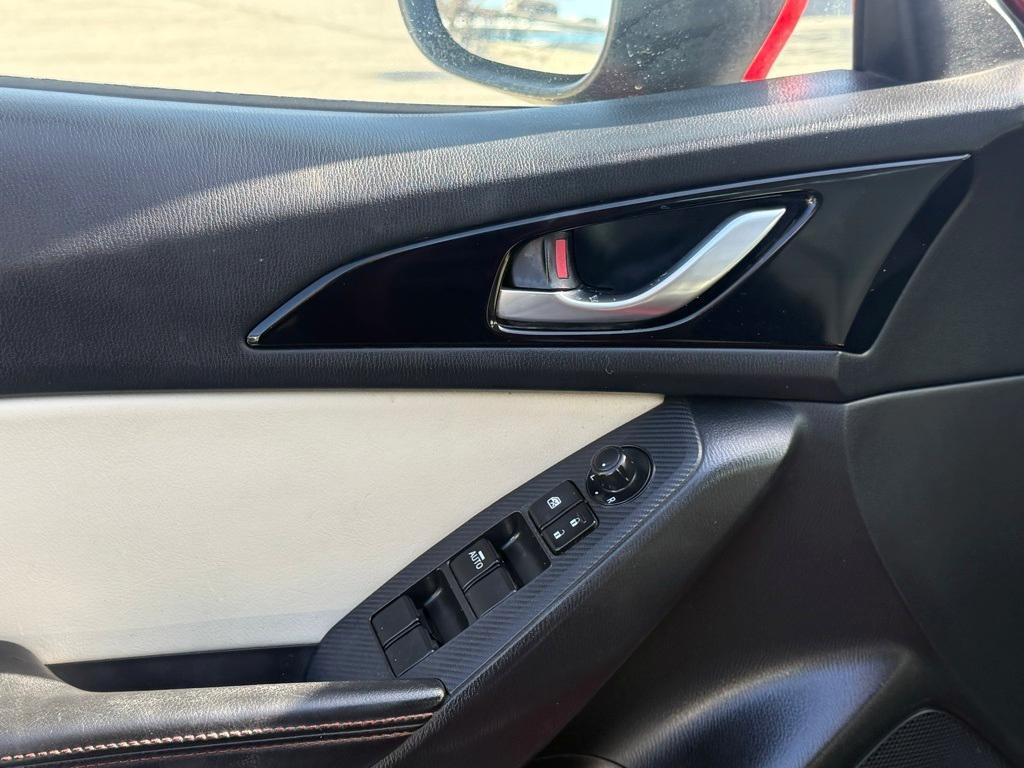 used 2014 Mazda Mazda3 car, priced at $7,000