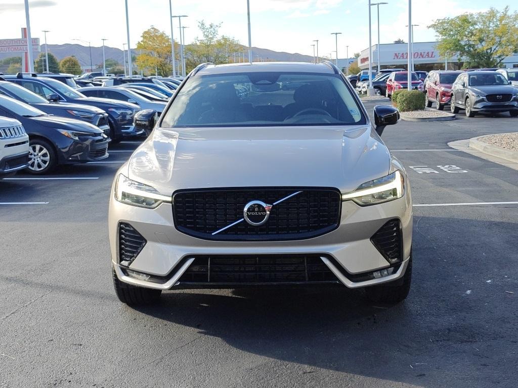 used 2025 Volvo XC60 car, priced at $33,622