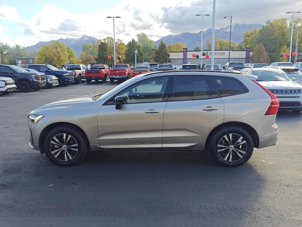 used 2025 Volvo XC60 car, priced at $33,622