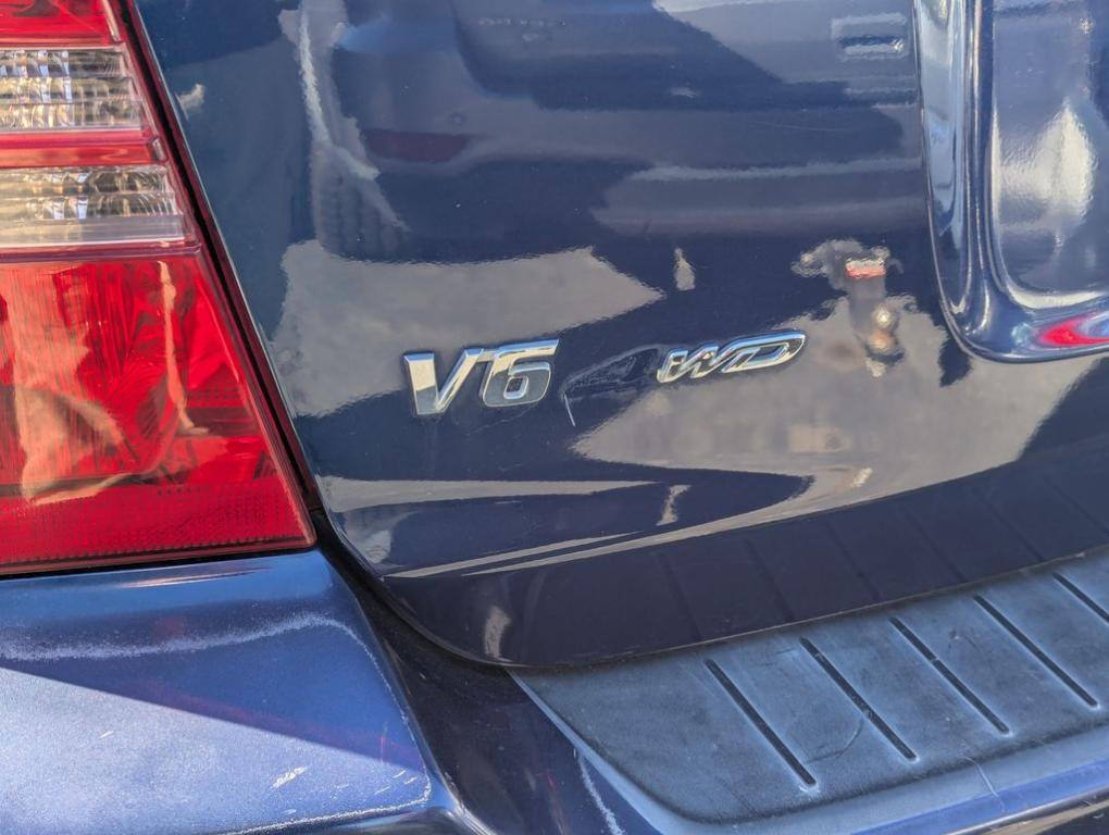 used 2001 Toyota Highlander car, priced at $3,988