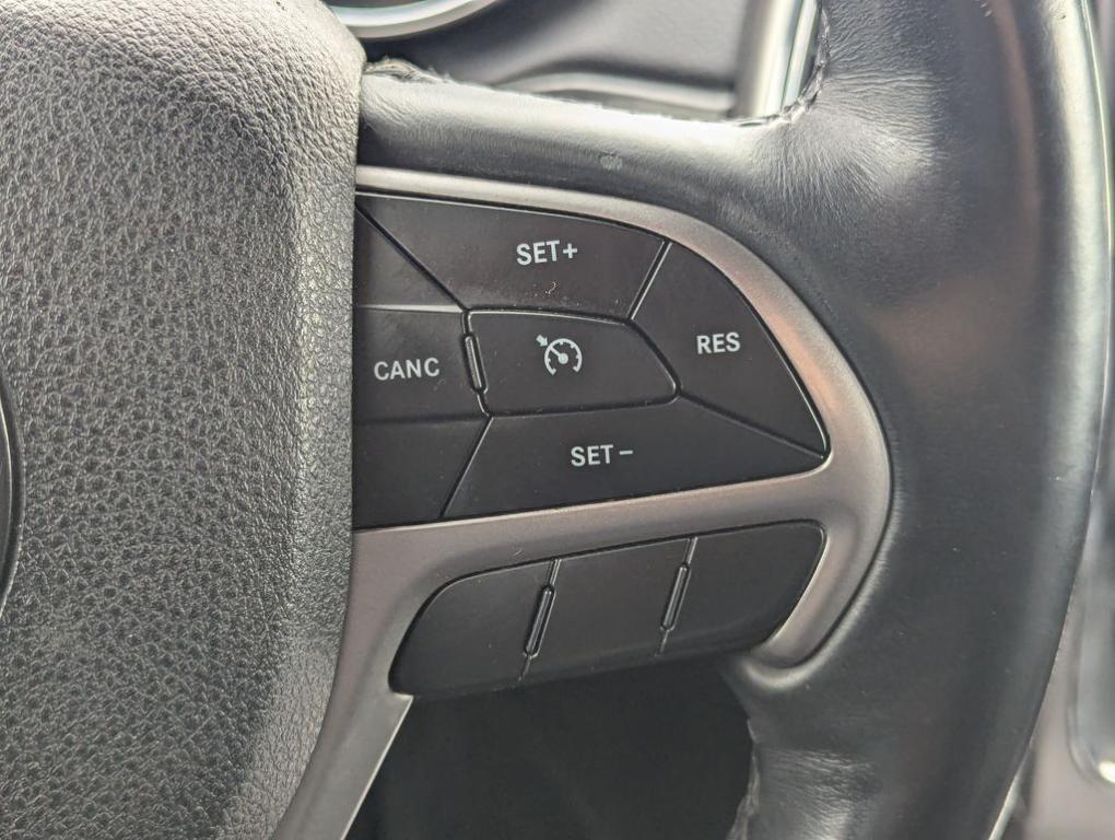 used 2018 Jeep Grand Cherokee car, priced at $13,327