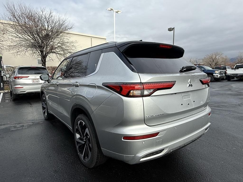 used 2025 Mitsubishi Outlander PHEV car, priced at $39,250