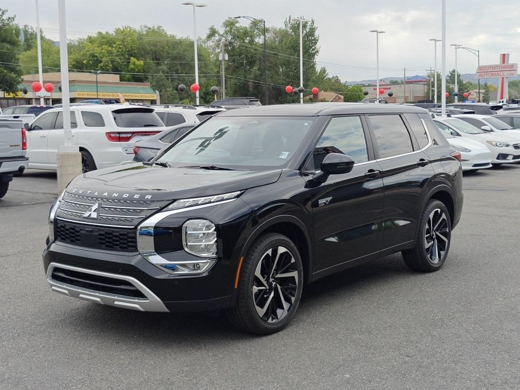 new 2025 Mitsubishi Outlander PHEV car, priced at $41,060