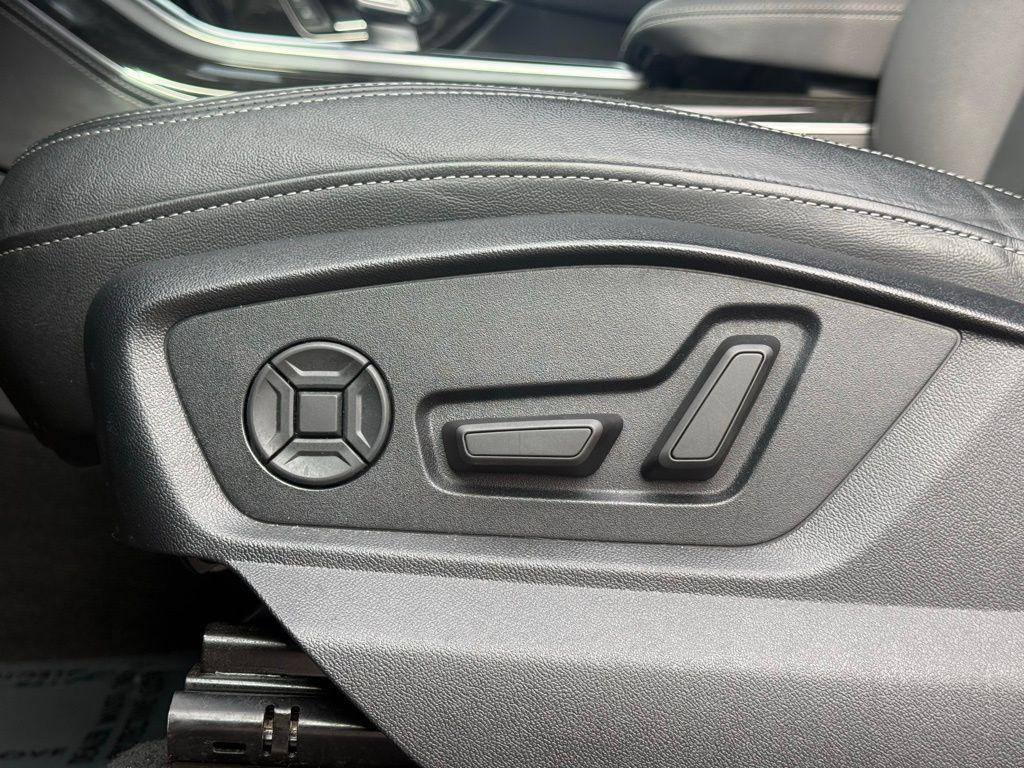 used 2025 Audi Q7 car, priced at $48,895