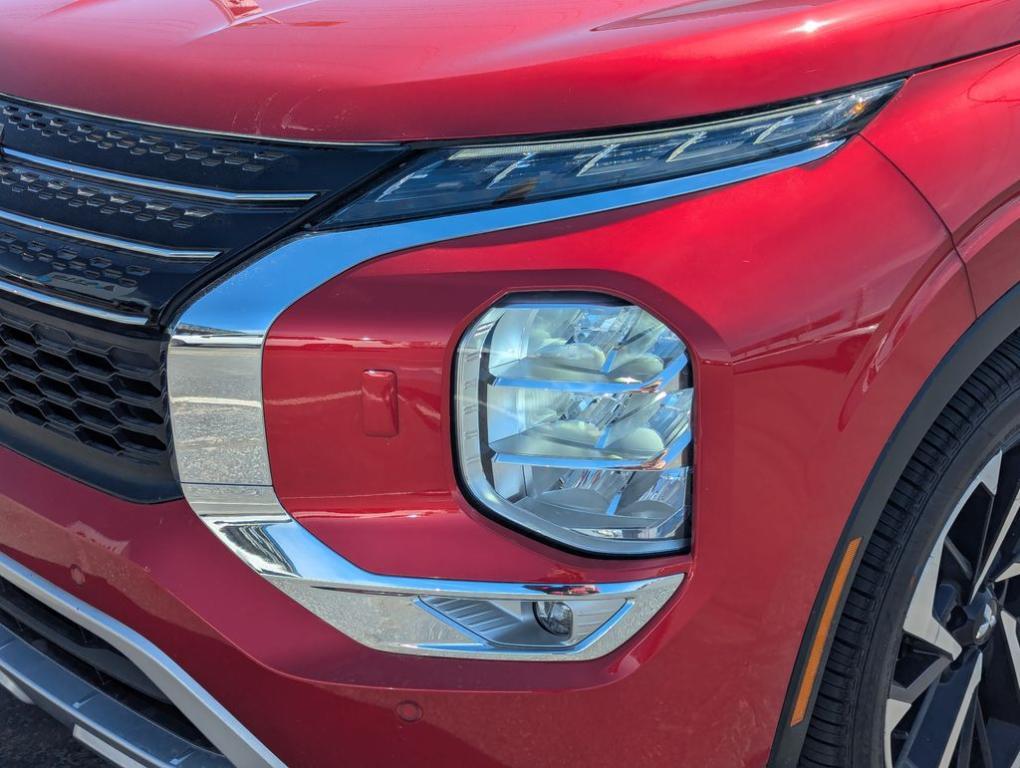 used 2025 Mitsubishi Outlander PHEV car, priced at $39,166