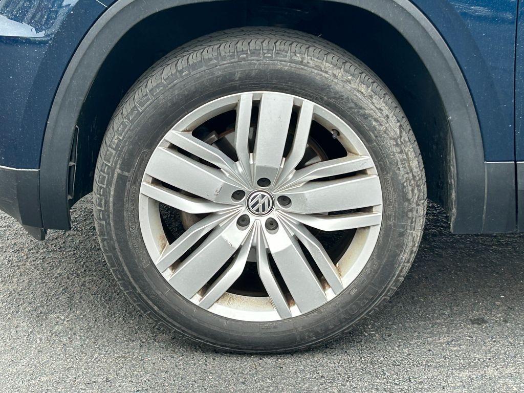 used 2019 Volkswagen Atlas car, priced at $16,488