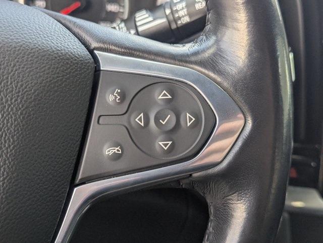 used 2022 Chevrolet Traverse car, priced at $24,788