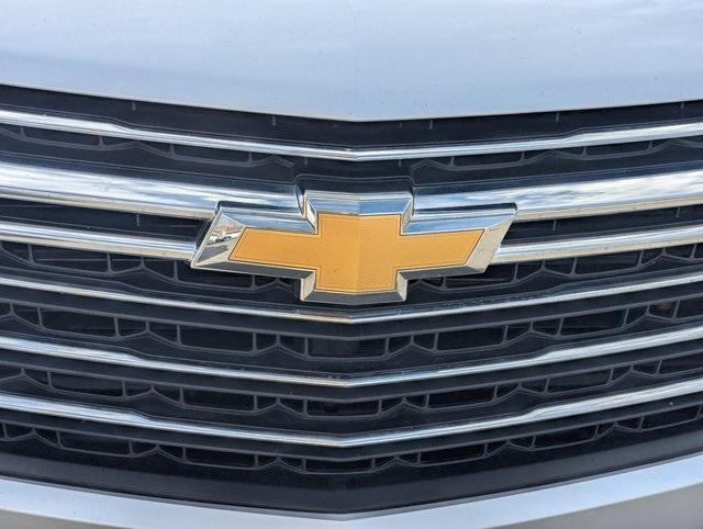 used 2022 Chevrolet Traverse car, priced at $24,788