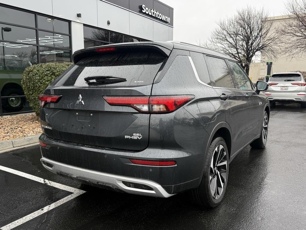 used 2025 Mitsubishi Outlander PHEV car, priced at $40,550