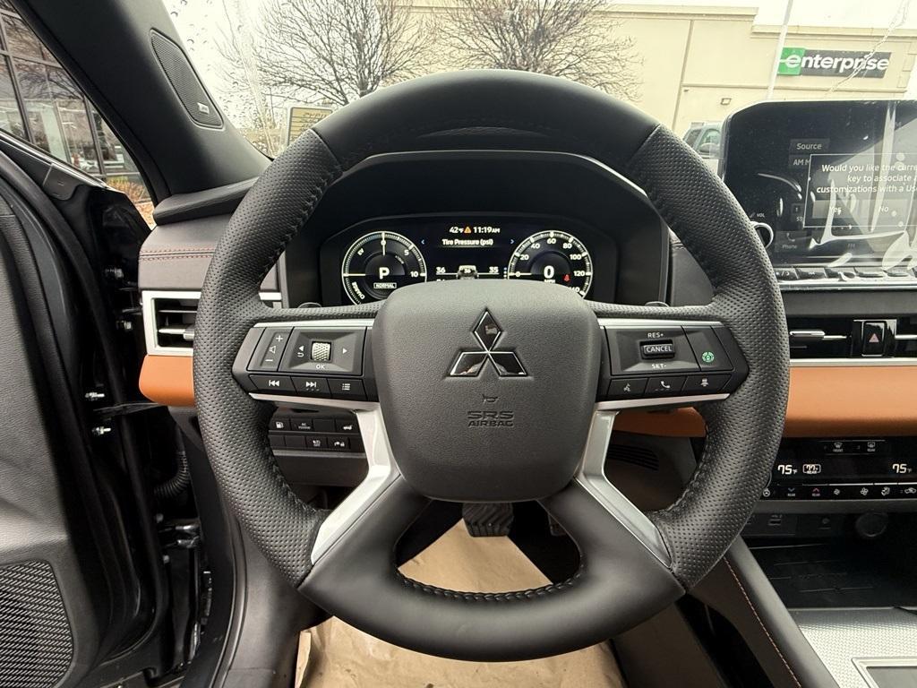 used 2025 Mitsubishi Outlander PHEV car, priced at $40,550