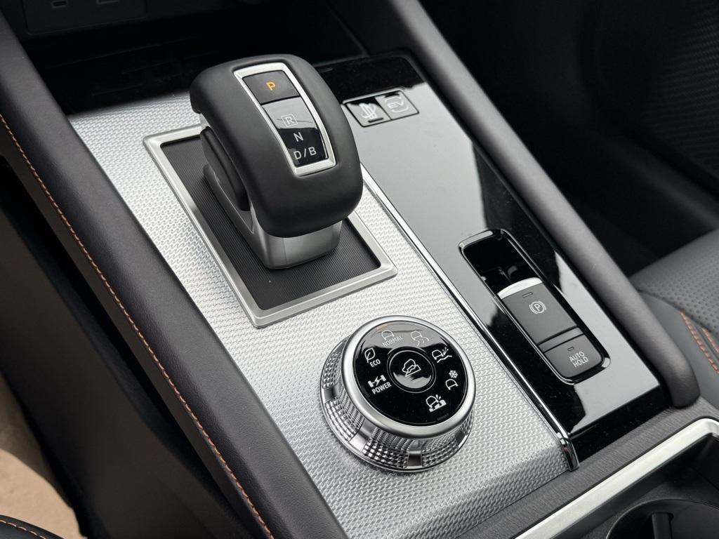 used 2025 Mitsubishi Outlander PHEV car, priced at $40,550