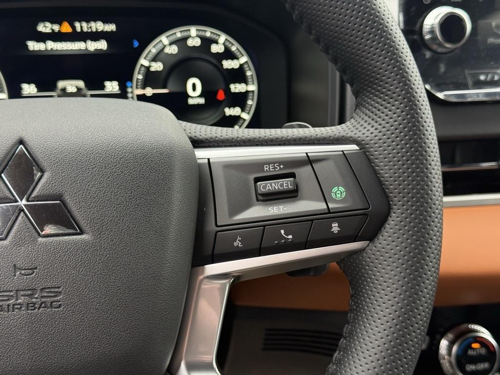 used 2025 Mitsubishi Outlander PHEV car, priced at $40,550