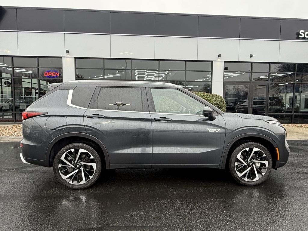 used 2025 Mitsubishi Outlander PHEV car, priced at $40,550