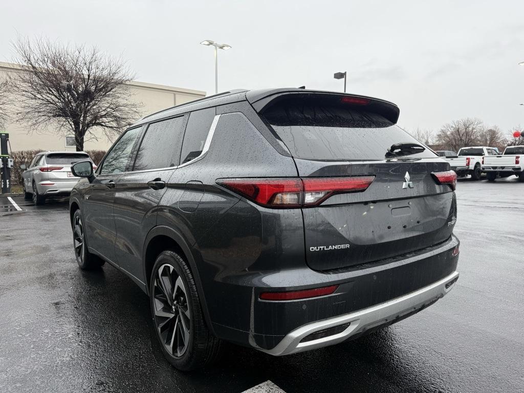used 2025 Mitsubishi Outlander PHEV car, priced at $40,550