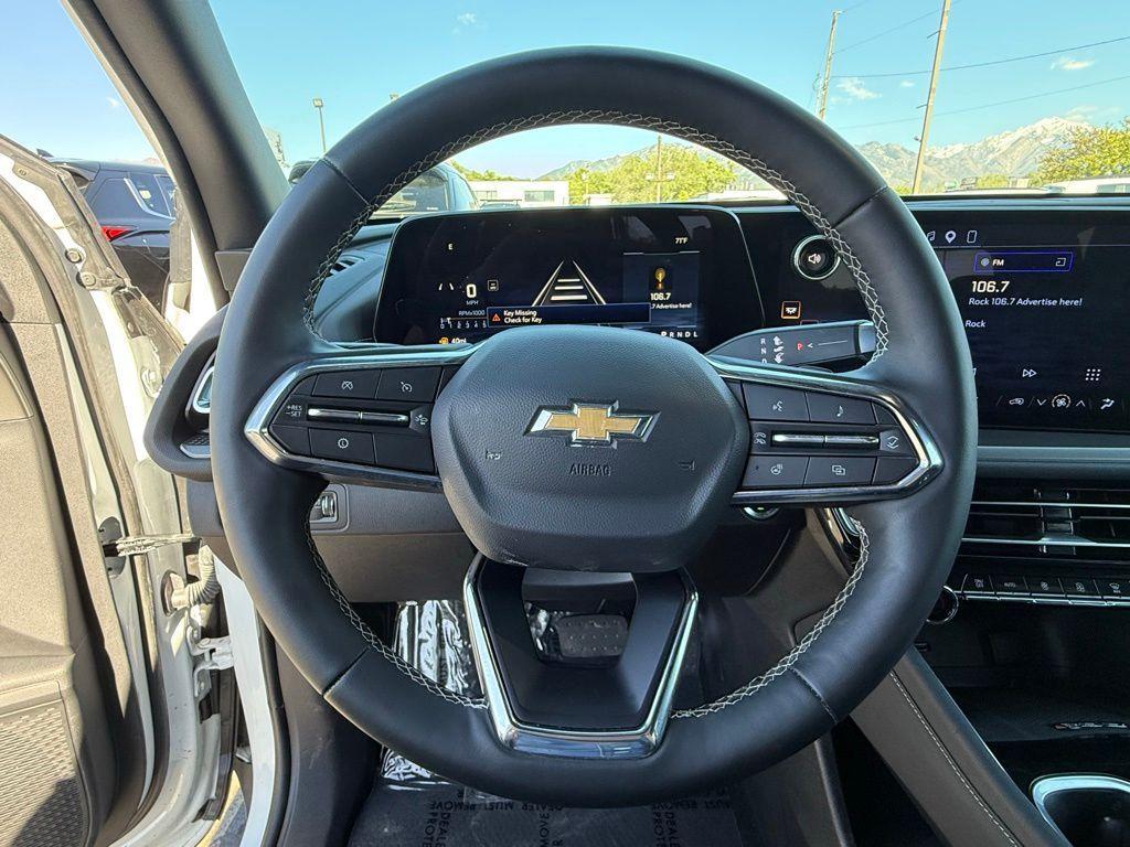 used 2026 Chevrolet Traverse car, priced at $39,933