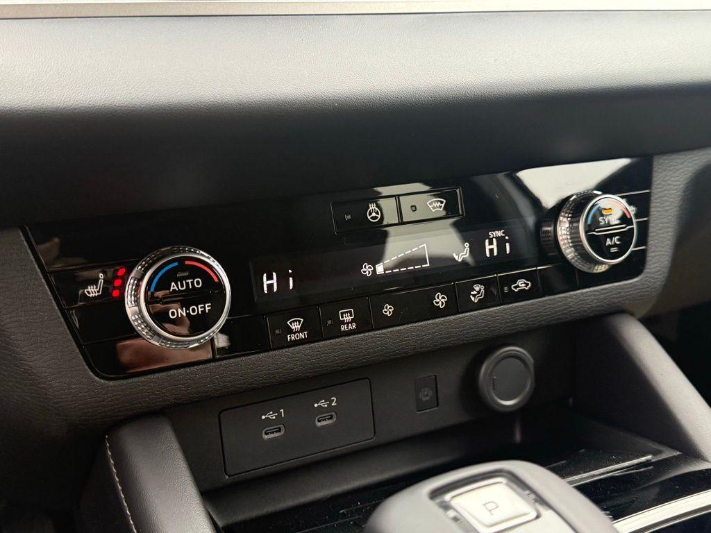 new 2026 Mitsubishi Outlander car, priced at $38,513