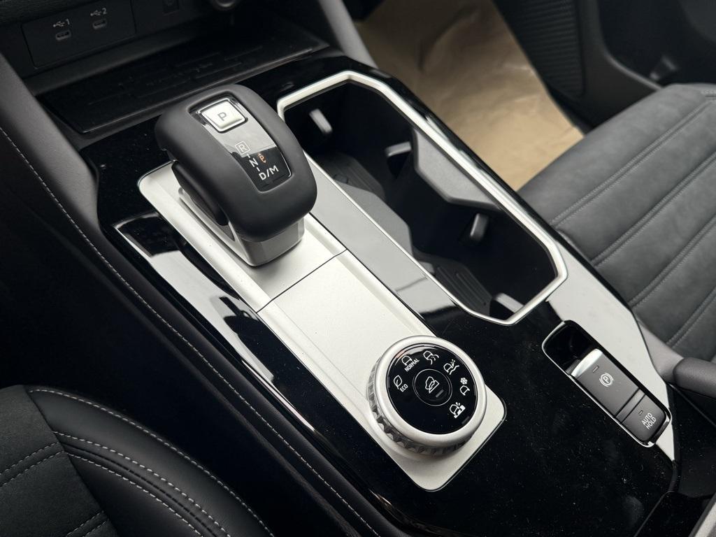 new 2026 Mitsubishi Outlander car, priced at $42,835