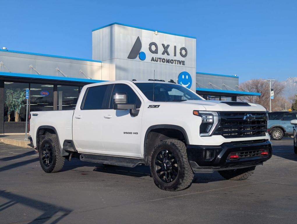 used 2025 Chevrolet Silverado 3500 car, priced at $62,000