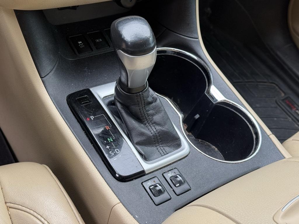 used 2015 Toyota Highlander car, priced at $15,588