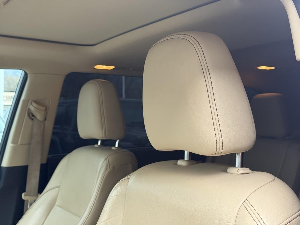 used 2015 Toyota Highlander car, priced at $15,588