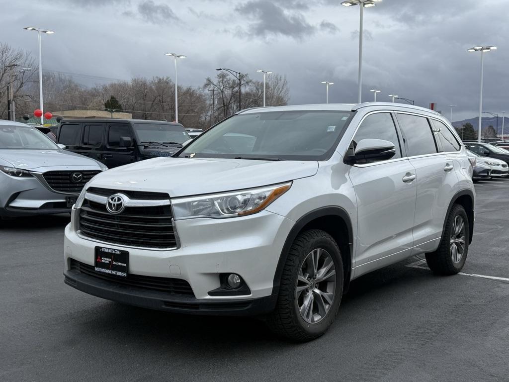 used 2015 Toyota Highlander car, priced at $15,588