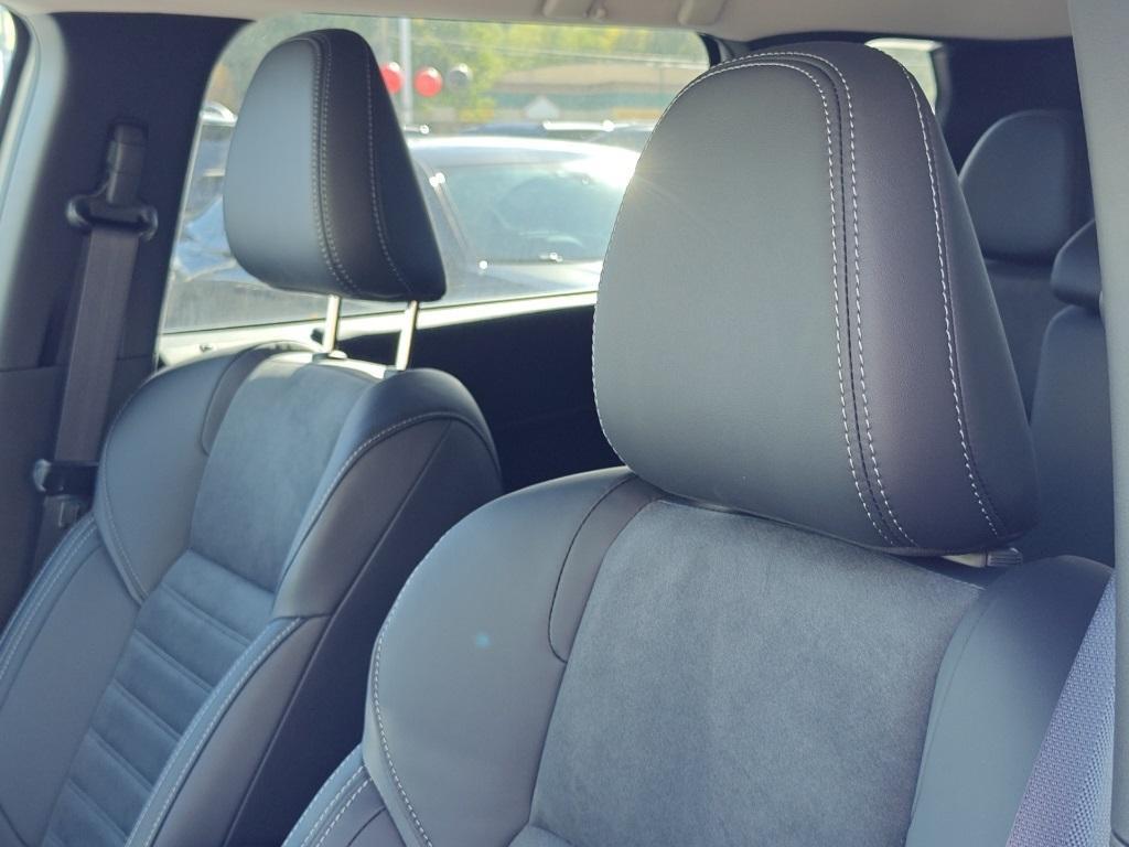 new 2025 Mitsubishi Outlander PHEV car, priced at $39,960