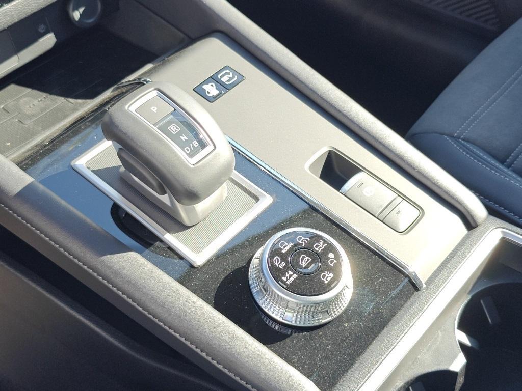 new 2025 Mitsubishi Outlander PHEV car, priced at $41,550