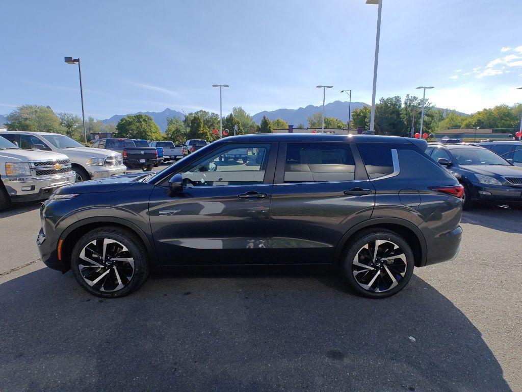 new 2025 Mitsubishi Outlander PHEV car, priced at $40,728