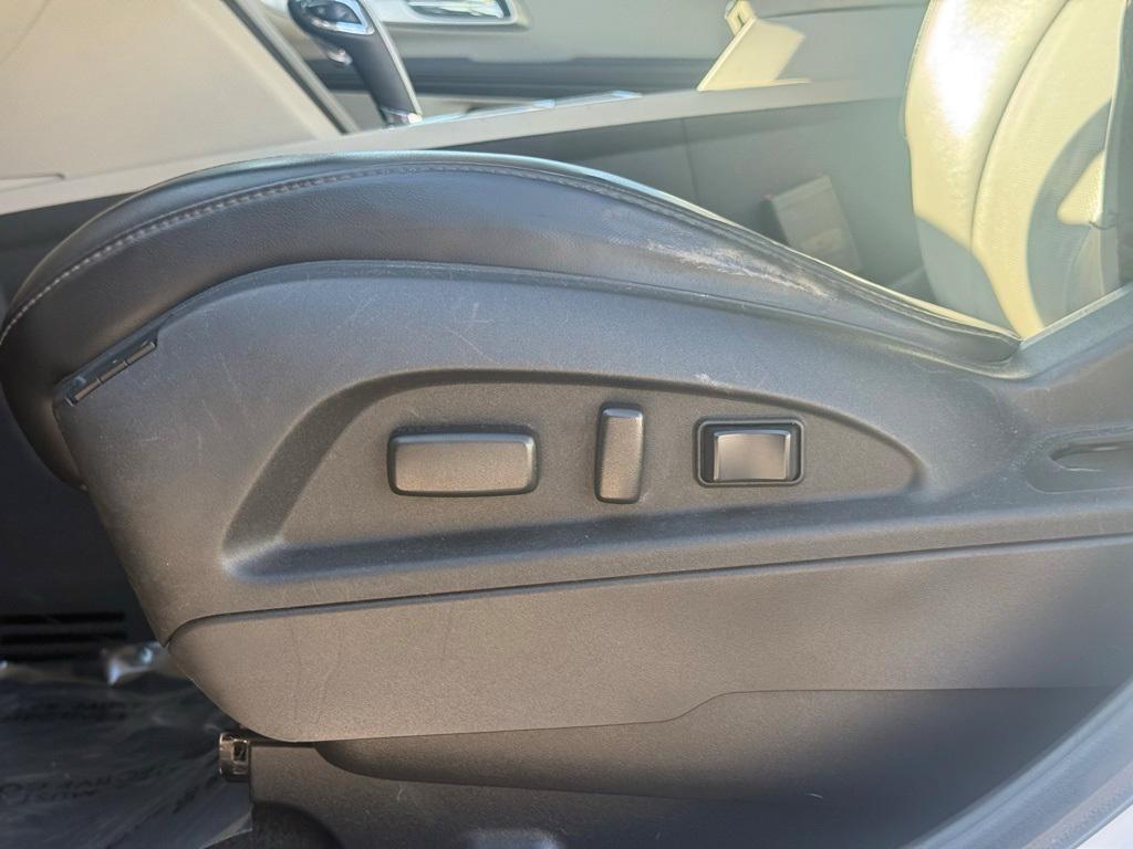 used 2012 Chevrolet Equinox car, priced at $5,976