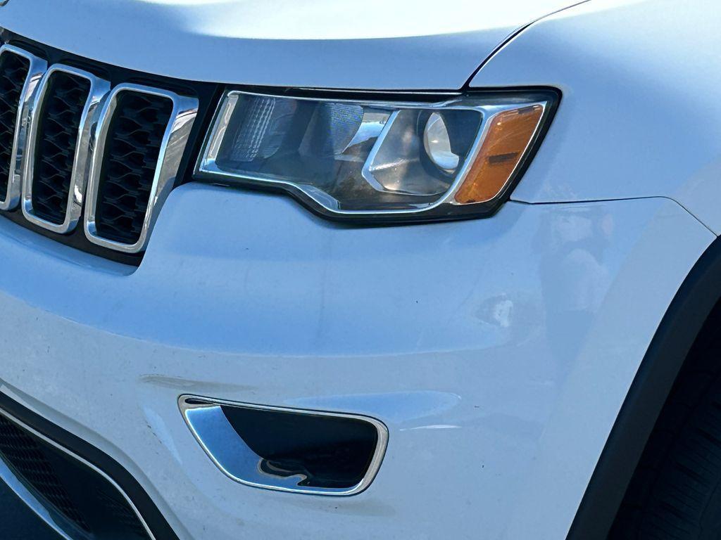 used 2018 Jeep Grand Cherokee car, priced at $13,866