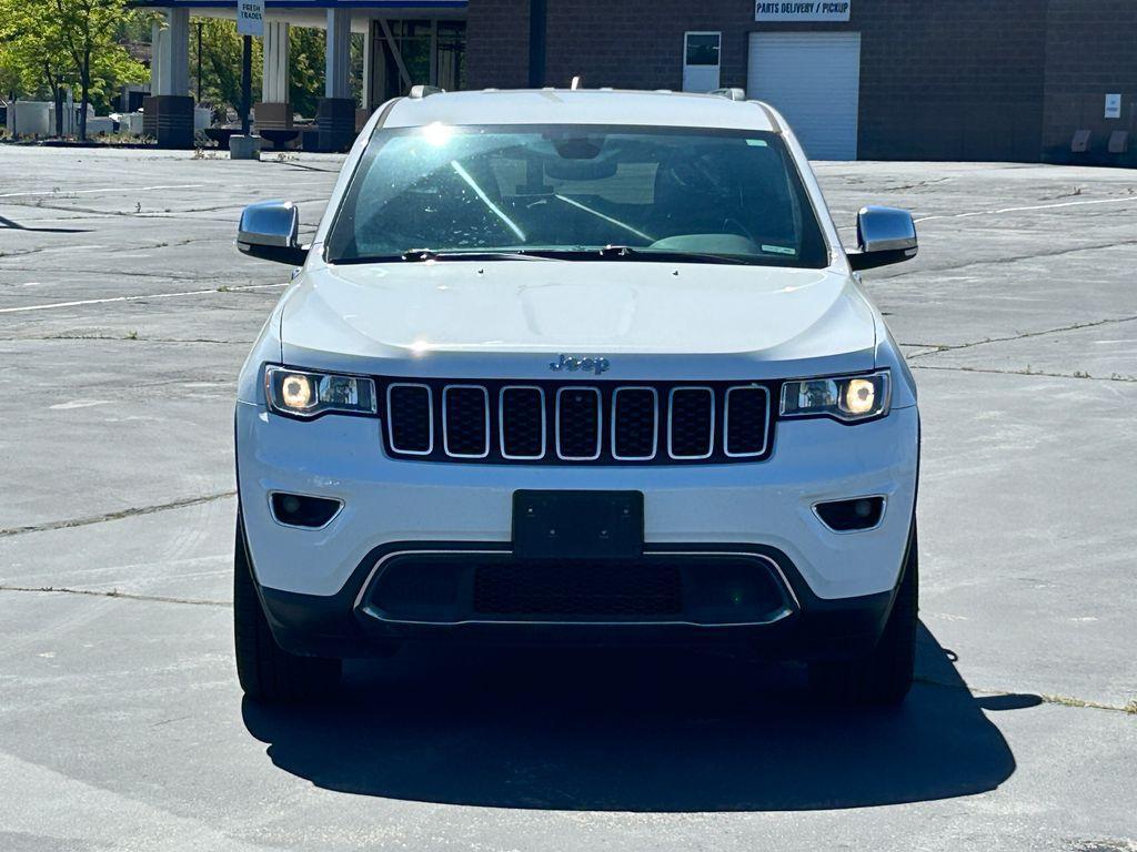 used 2018 Jeep Grand Cherokee car, priced at $13,866