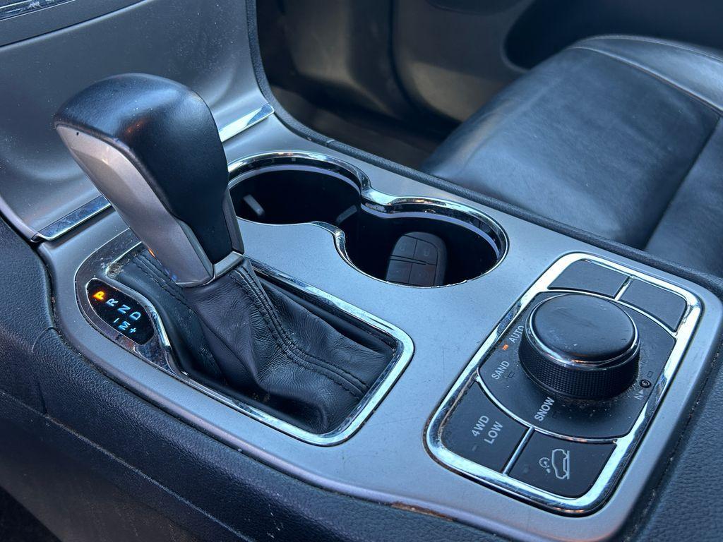 used 2018 Jeep Grand Cherokee car, priced at $13,866