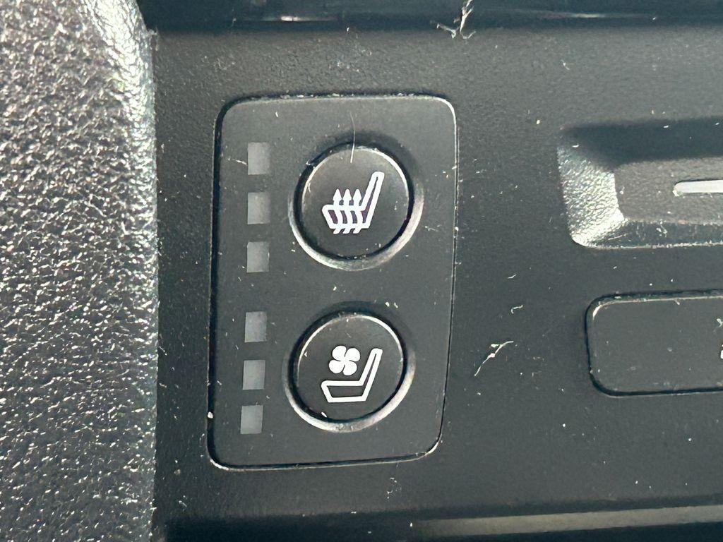 used 2021 Honda Pilot car, priced at $32,766