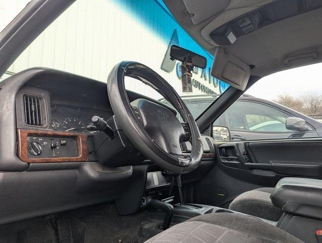 used 1996 Jeep Grand Cherokee car, priced at $3,288