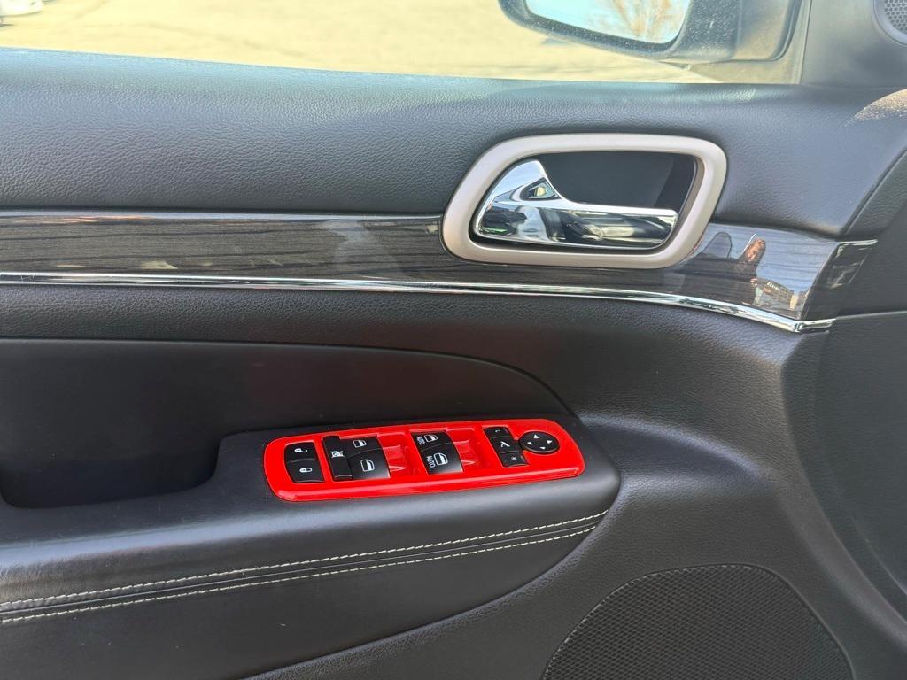 used 2017 Jeep Grand Cherokee car, priced at $17,895