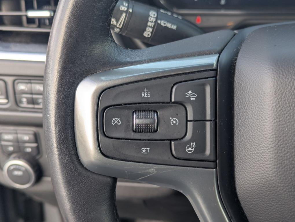 used 2022 Chevrolet Suburban car, priced at $43,060