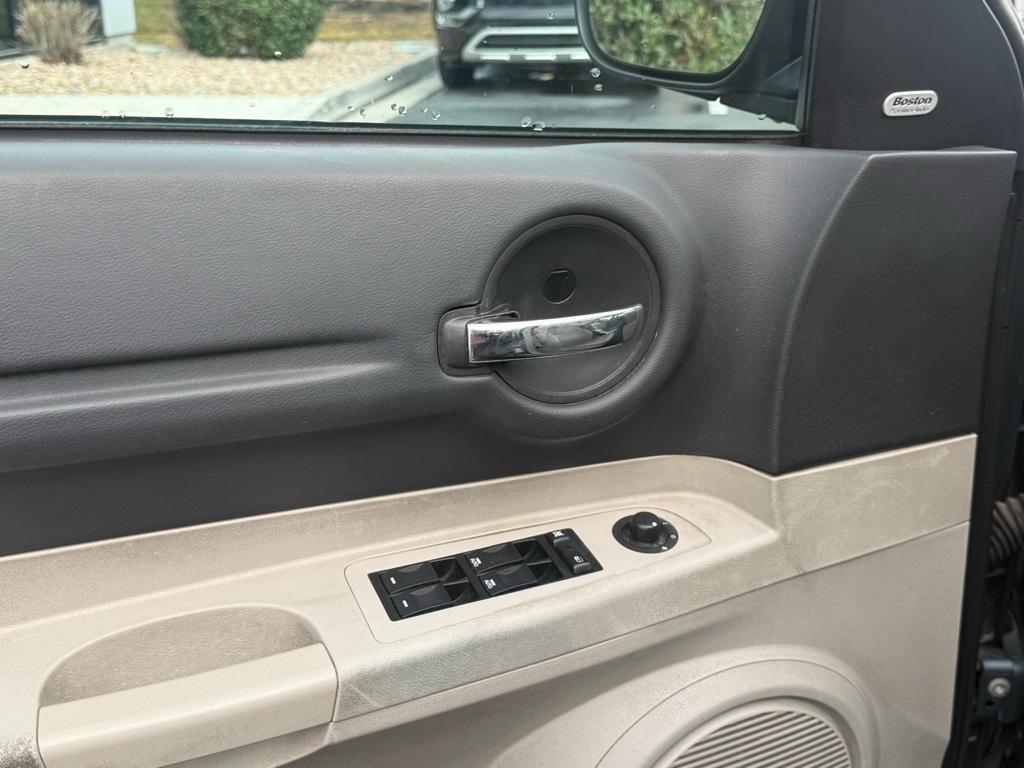 used 2006 Dodge Magnum car, priced at $5,188