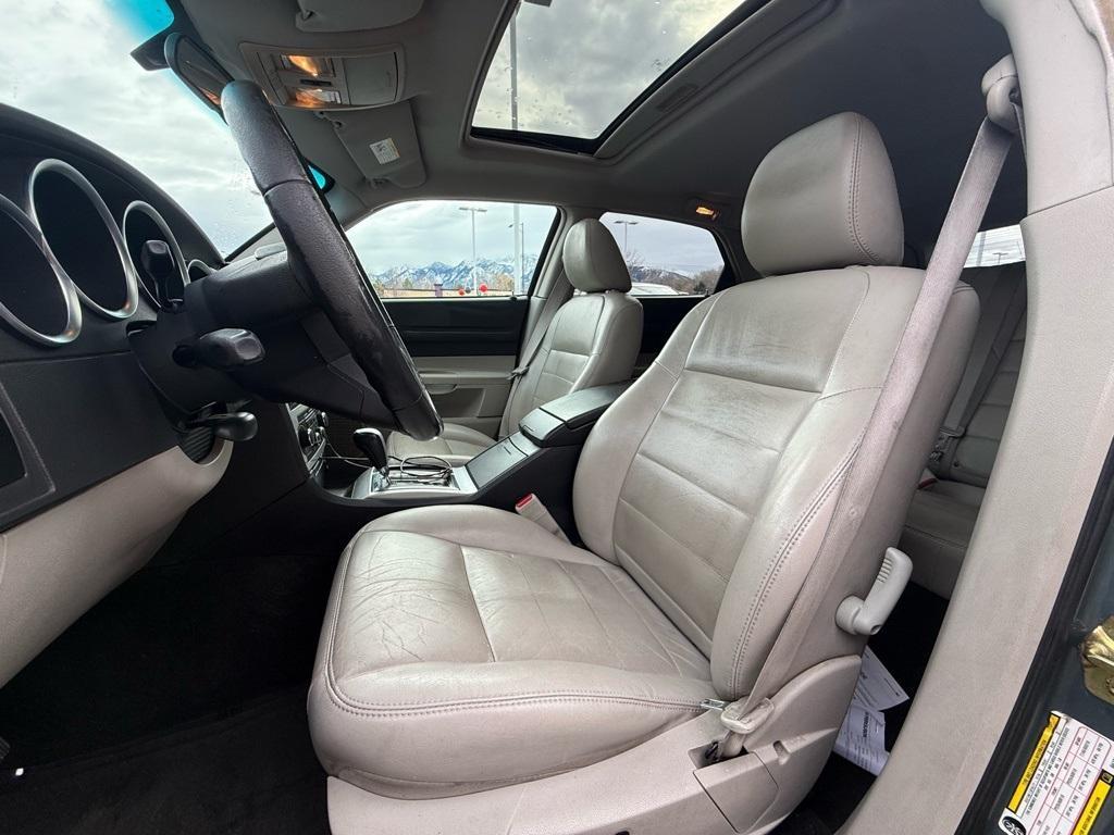 used 2006 Dodge Magnum car, priced at $5,188