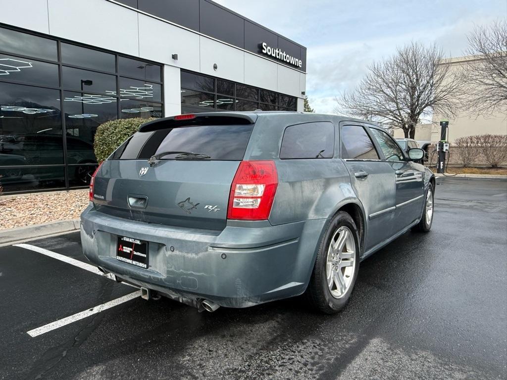 used 2006 Dodge Magnum car, priced at $5,188