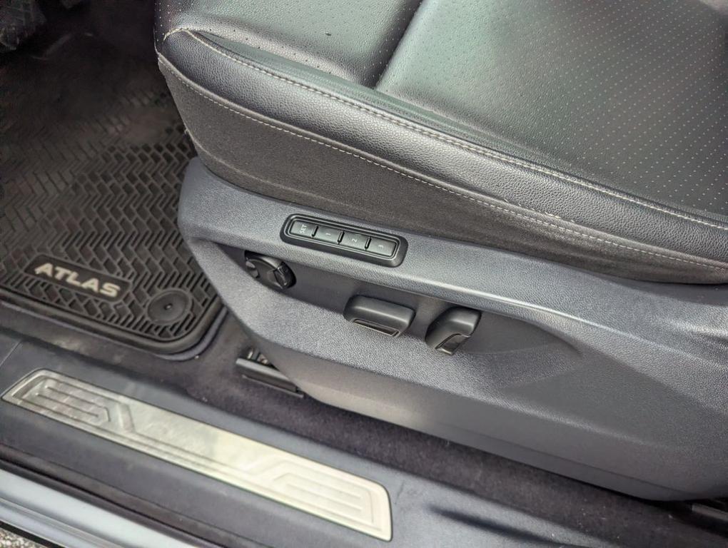 used 2019 Volkswagen Atlas car, priced at $16,988