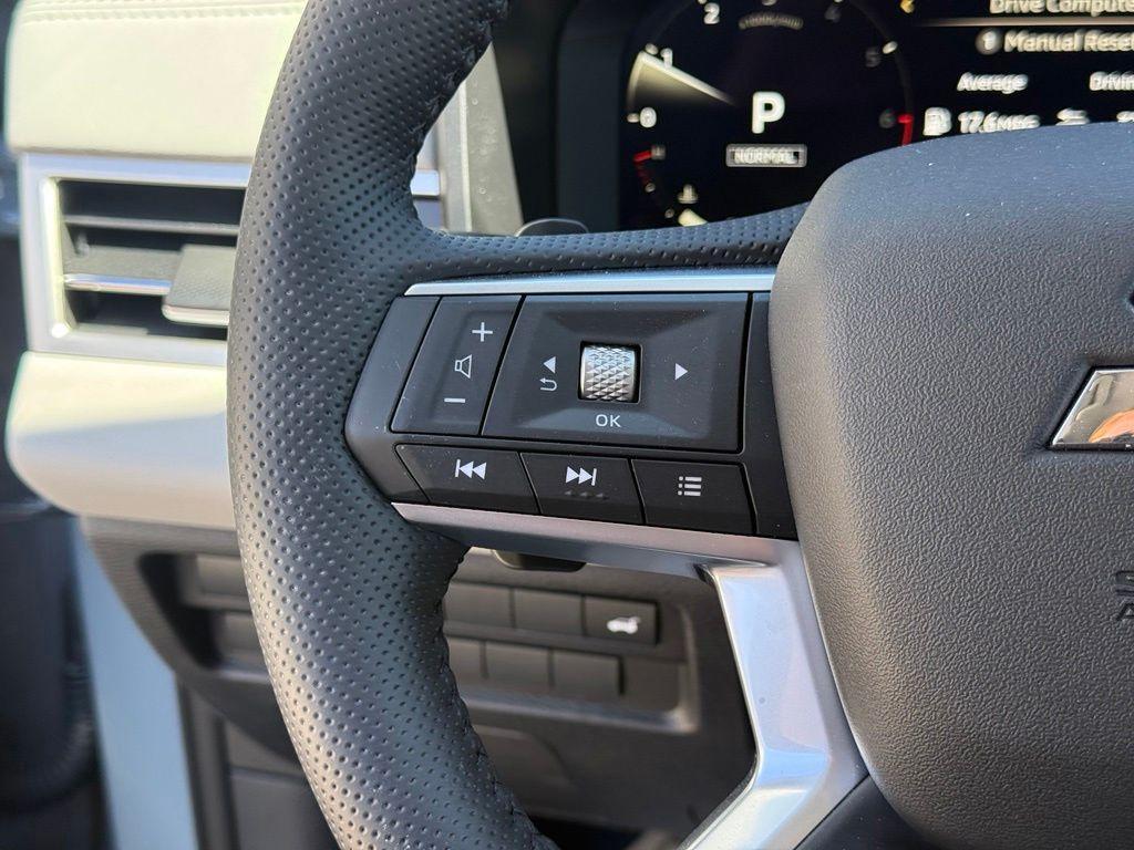 new 2026 Mitsubishi Outlander car, priced at $39,027
