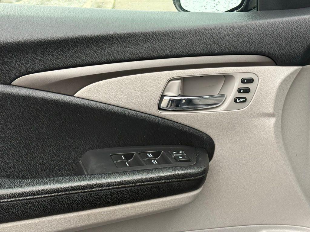 used 2019 Honda Pilot car, priced at $19,128