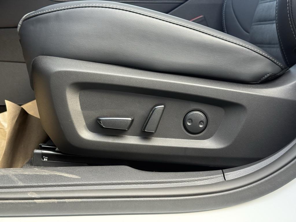 new 2026 Mitsubishi Outlander car, priced at $36,046