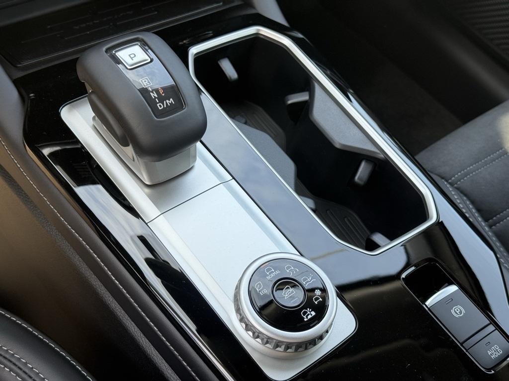 new 2026 Mitsubishi Outlander car, priced at $36,046