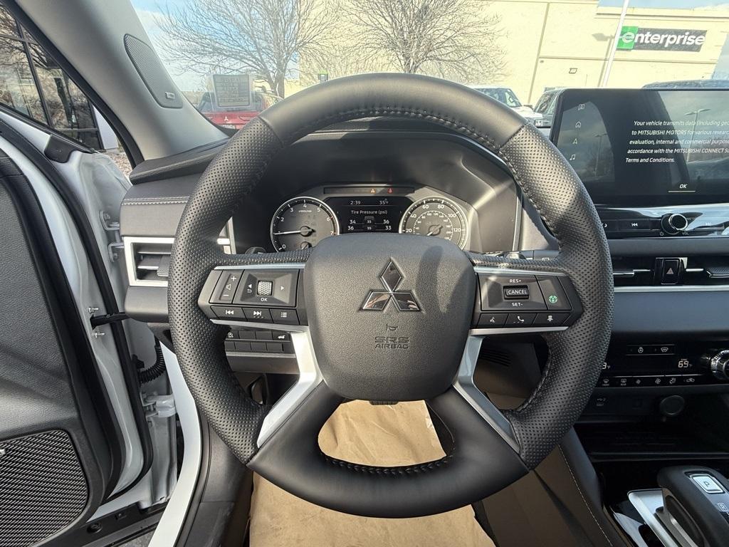 new 2026 Mitsubishi Outlander car, priced at $36,046