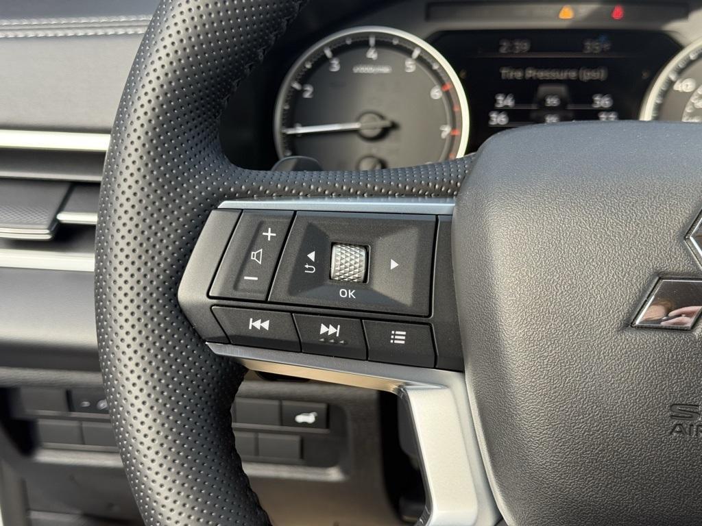 new 2026 Mitsubishi Outlander car, priced at $36,046