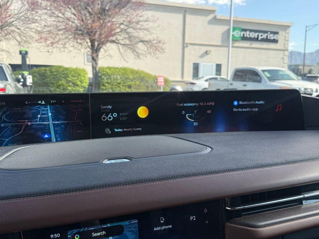 used 2025 Lincoln Navigator car, priced at $86,783