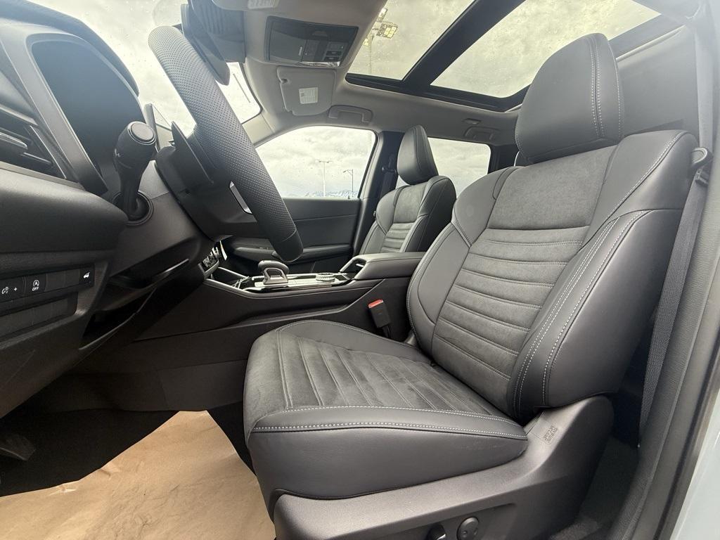 new 2026 Mitsubishi Outlander car, priced at $40,275