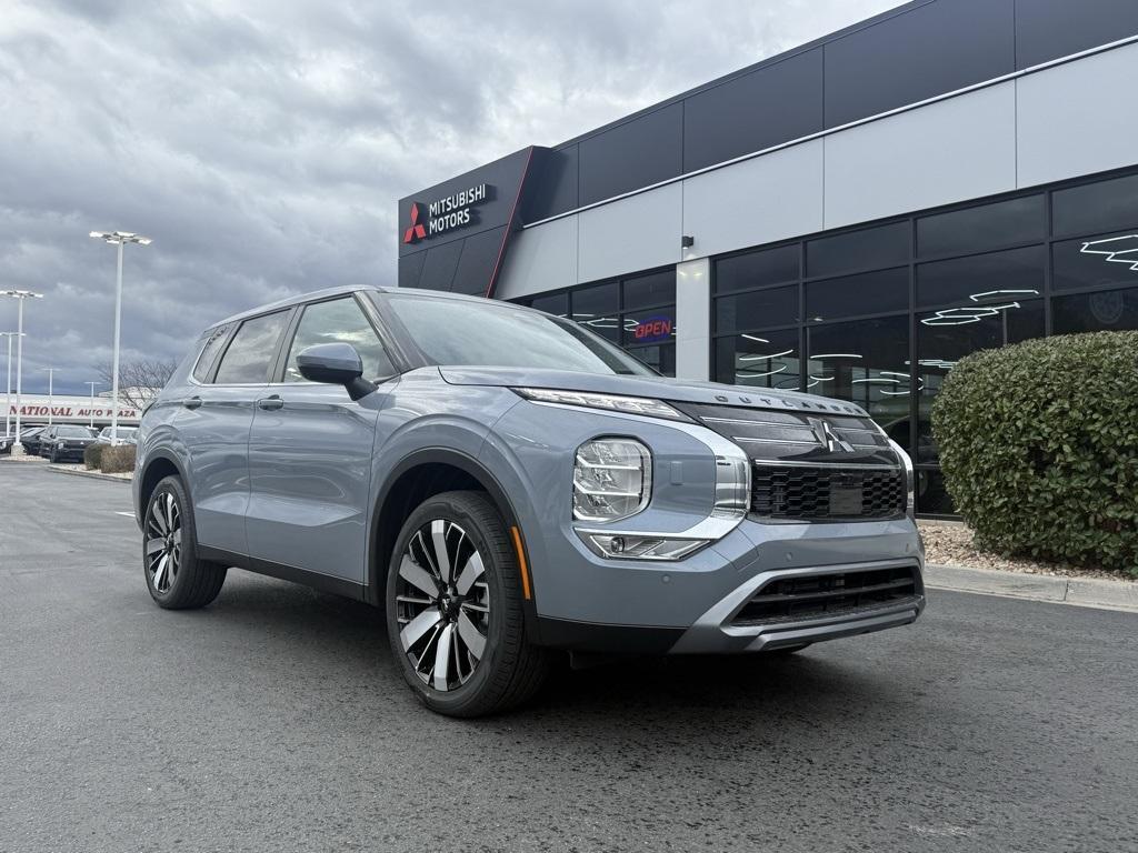new 2026 Mitsubishi Outlander car, priced at $40,275
