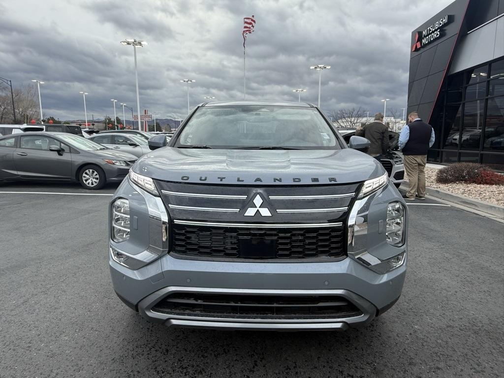 new 2026 Mitsubishi Outlander car, priced at $40,275